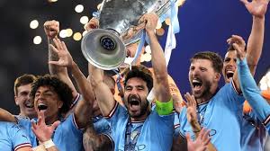 育赛场上 育赛场上